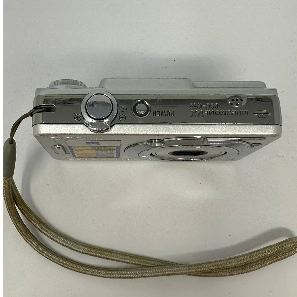 Sony Cyber-shot DSC-W55 Silver 7.2MP Digital Camera and Accessories B0